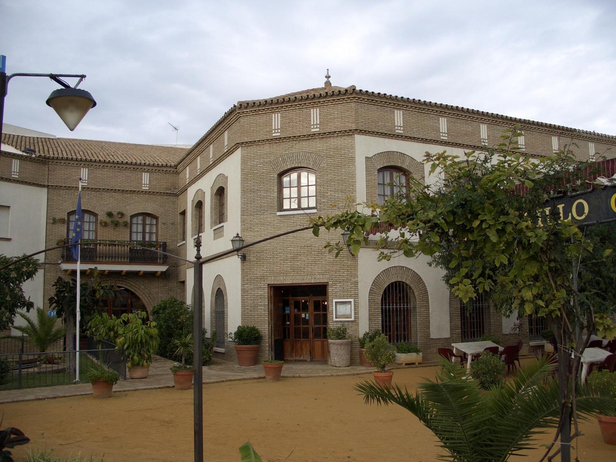 Hotel Anfiteatro Romano Santiponce Exteriér fotografie
