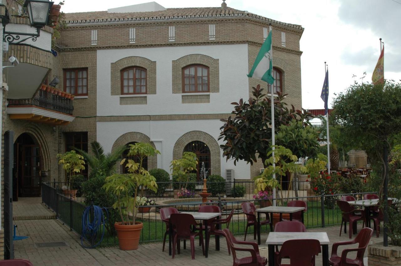 Hotel Anfiteatro Romano Santiponce Exteriér fotografie
